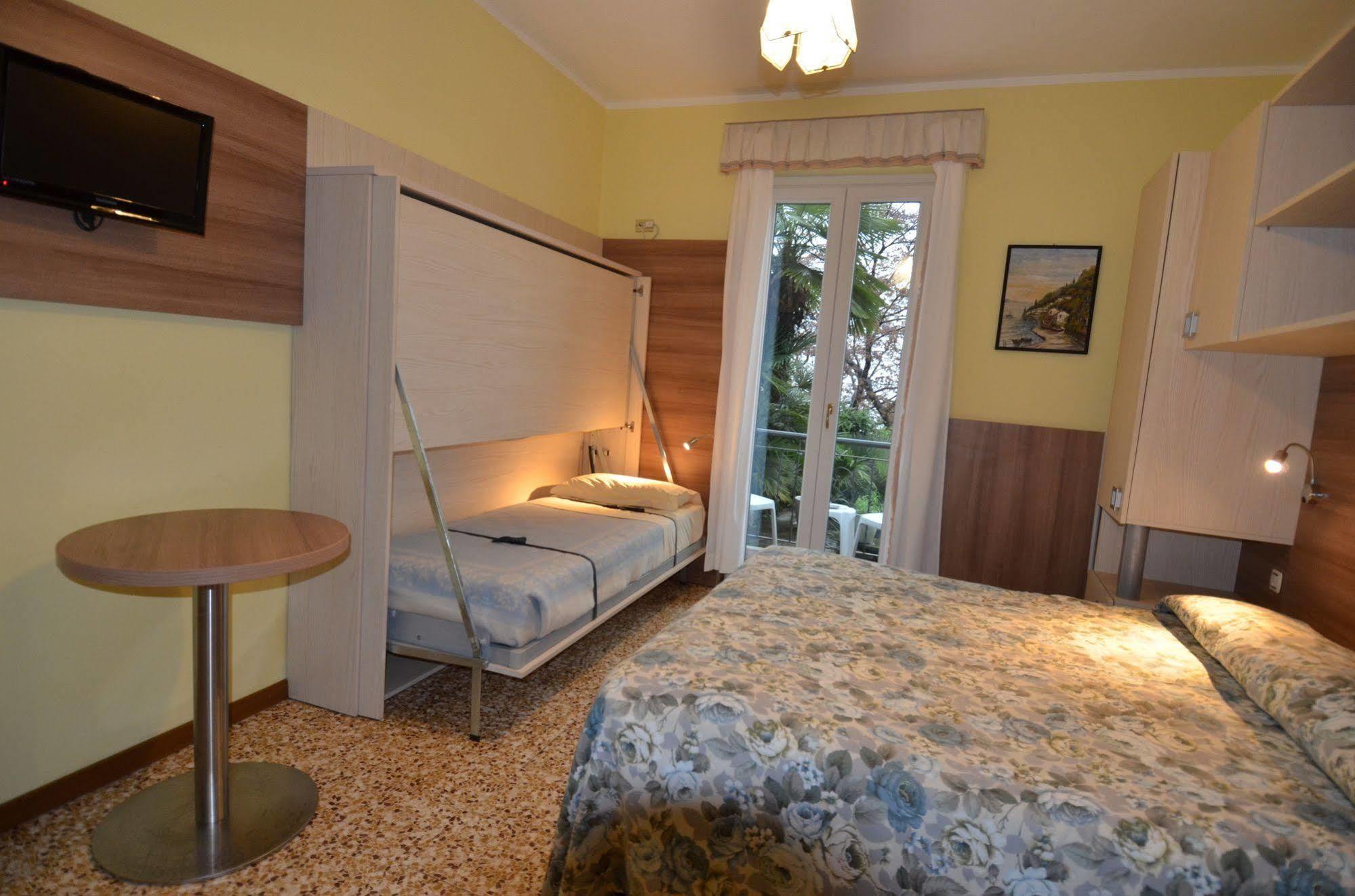 Hotel Villa Ruscello Baveno Dış mekan fotoğraf